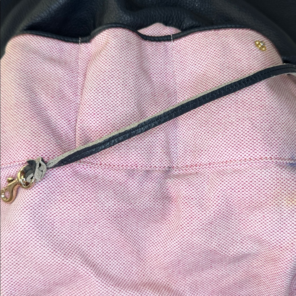 Dooney and Burke EUC black leather hobo style 1975 vintage 15 by 11 w 10 drop - Picture 10 of 11